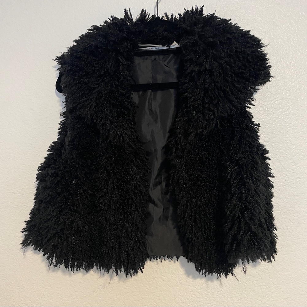 Amanda Charles Black Vest Large